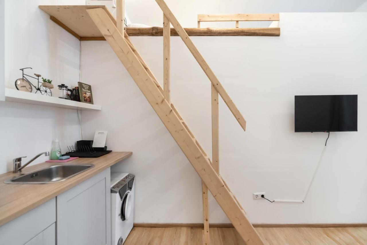 Klein, Aber Fein In Zentraler Ruhelage Appartement Wenen Buitenkant foto