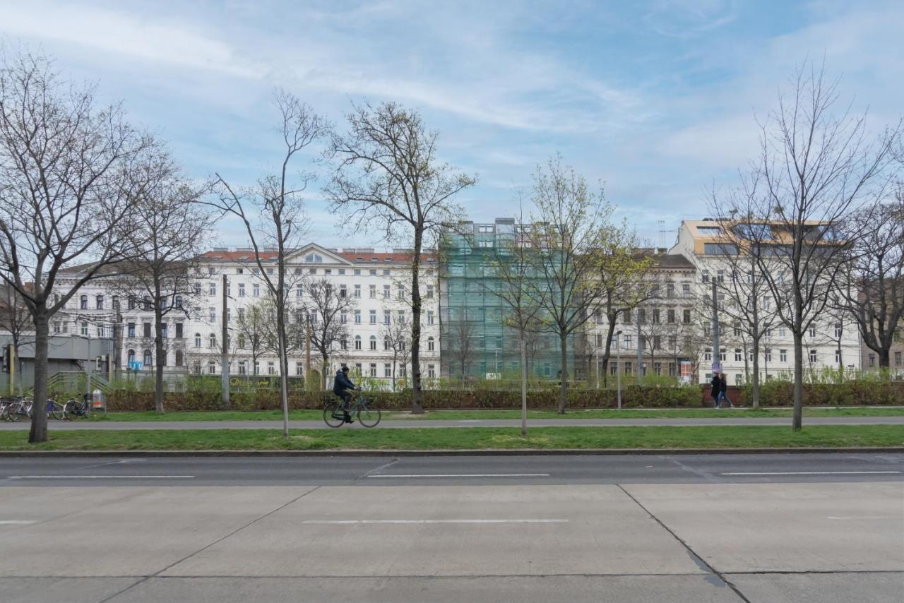 Klein, Aber Fein In Zentraler Ruhelage Appartement Wenen Buitenkant foto